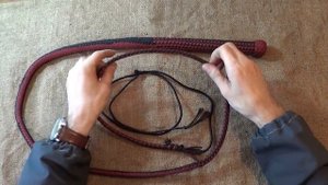 Сплел Кнут из  550 Паракорда..