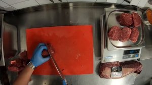 Разделка говяжьей вырезки PRIME от мираторг