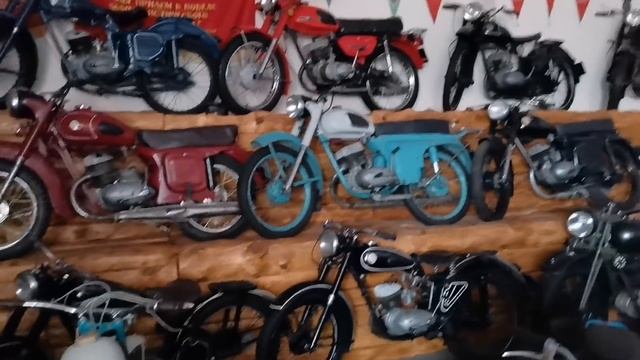 ИДЕАЛЬНАЯ БАЗА для кастом мастерской. Обзор базы ETS Classic Cars у которой мы арендуем помещение смотреть онлайн