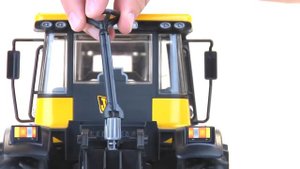 Игрушка Трактор JCB Fastrac 3220 с погрузчиком, М1:16 BRUDER (03031)