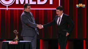 Comedy Club: Гарик Харламов против Азамата Мусагалиева