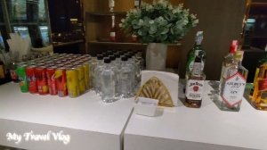 Bangkok Suvarnabhumi Airport Miracle Lounge | Nice amenities and food - and there are many of them