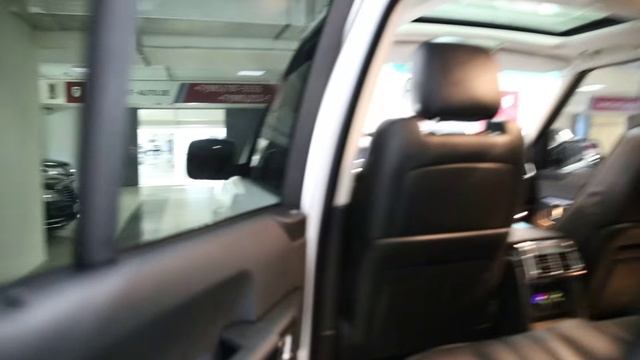 Land Rover Range Rover III смотреть онлайн