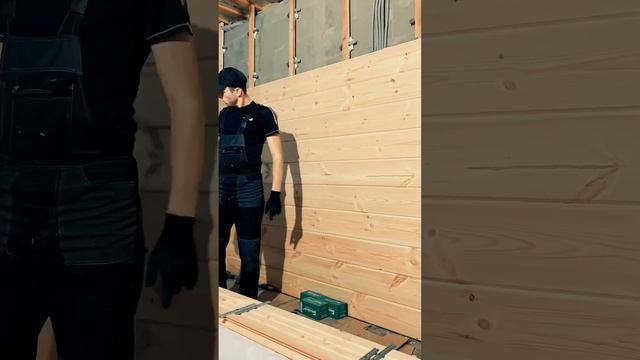 Монтаж имитации бруса на скрытый крепеж #имитациябруса #вагонка #скрытыйкрепеж #стройка