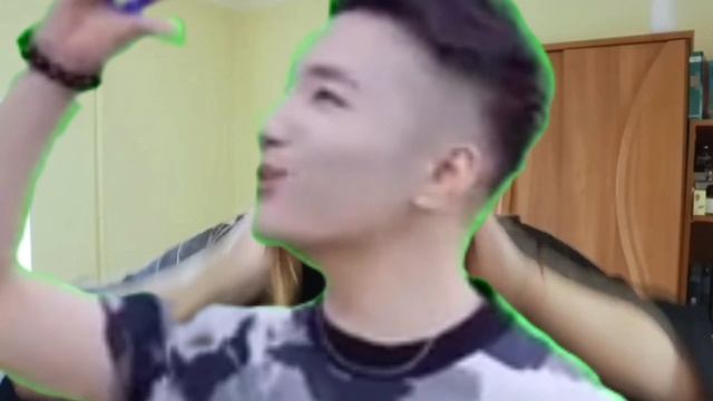 Супер айдол мешает смотреть мне Директор Ютуба