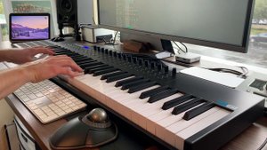 Alesis VI61 Midi Keyboard Controller