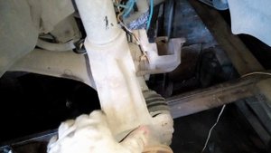 деу нексия замена шаровой ,рулевого наконечника,опорного подшипника. Ч1.mp4