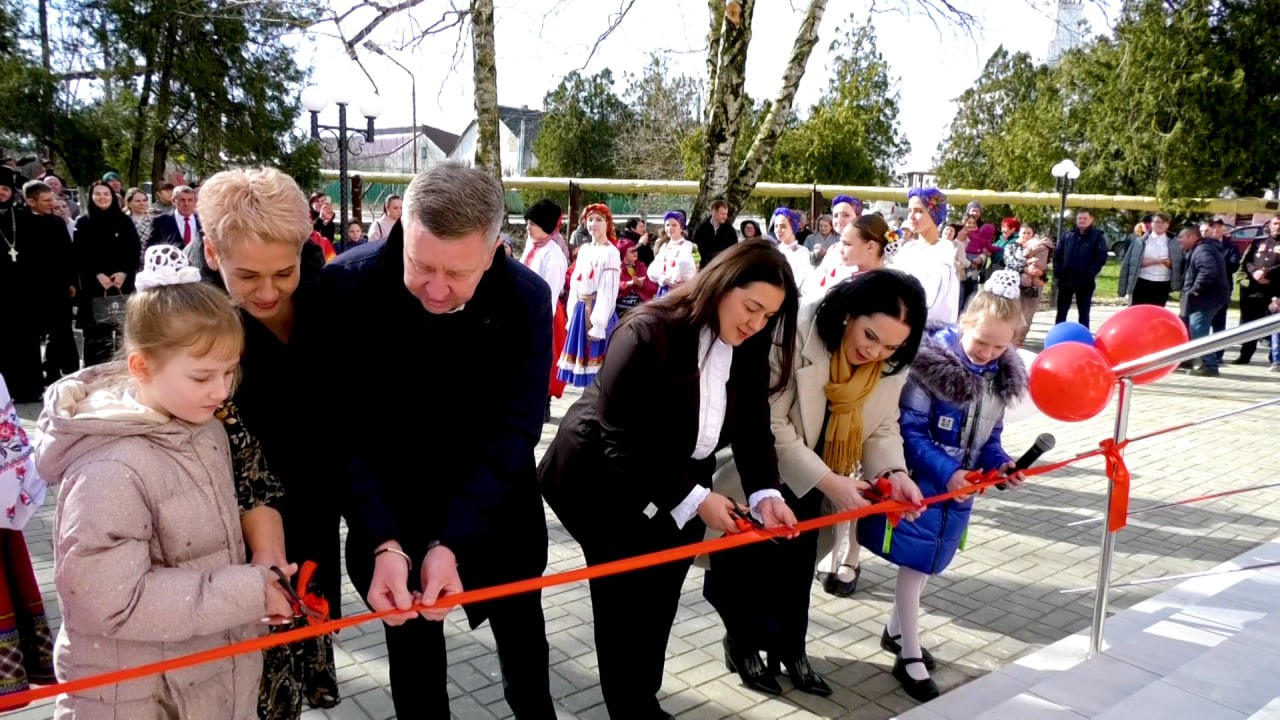 Обновленный Дом культуры открыли в хуторе Школьном Крымского района