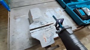 Makita DJR187