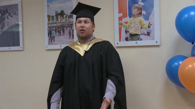 Интервью выпускника ВШБИ НИУ ВШЭ Ильи Медникова смотреть онлайн