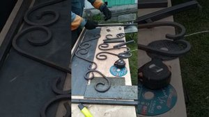 Калитка с элементами ковки своими руками
