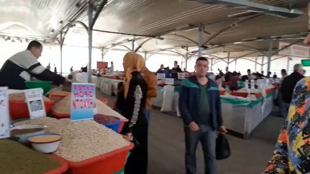 Прогулка по базару Чорсу. Узбекистан Ташкент смотреть онлайн