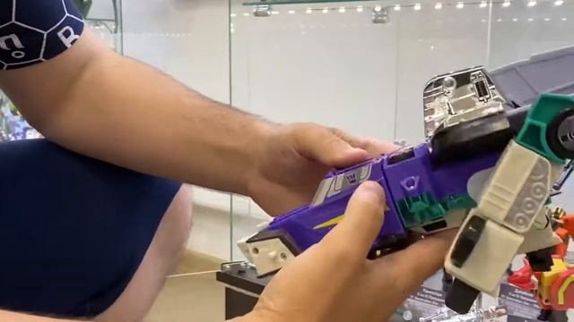 Экспедиция по частным музеям России. Музей роботов-трансформеров смотреть онлайн