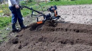 ФРЕЗЕРУЕМ УЧАСТОК ПОД ПОСАДКУ МОТОБЛОКОМ