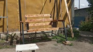Качели с профильной трубы Для дома