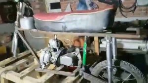 мопед из бензопилы дружба.
