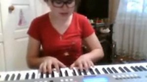 Песня группы Герои "Пока мы молоды" на фортепиано... В исполнении Владлены=)