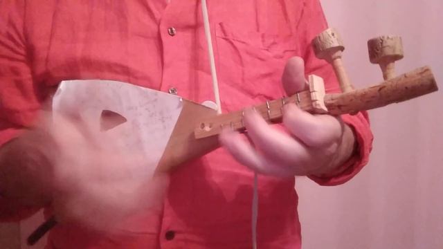 28 января 2023 г. Плектр-смычок-щипковая картонная балалайка