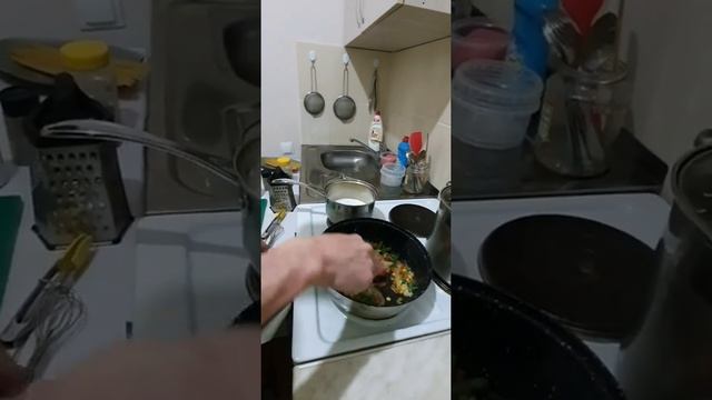 Рецепт пасты (лингвини с курицей с соусом бешамель) смотреть онлайн