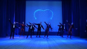 Показ танцевальной композиции «Современный танец»