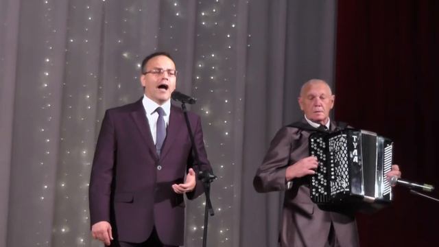 «Двадцатая весна» (муз. Валентина Левашова, сл. Николая Палькина) – исполняет Сергей Михалёв смотреть онлайн