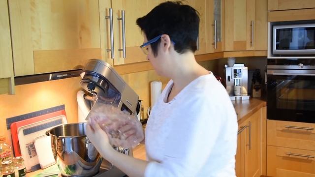 Familienknusperle - Kenwood Cooking Chef Gourmet смотреть онлайн