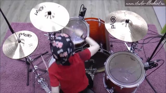 Владик - 5 лет, Boulevard Of Broken Dreams - “Green Day”. Обучение на барабанах в Москве смотреть онлайн