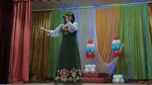 Песня «Разбросала косы русые береза» исполняет Светлана Разумова