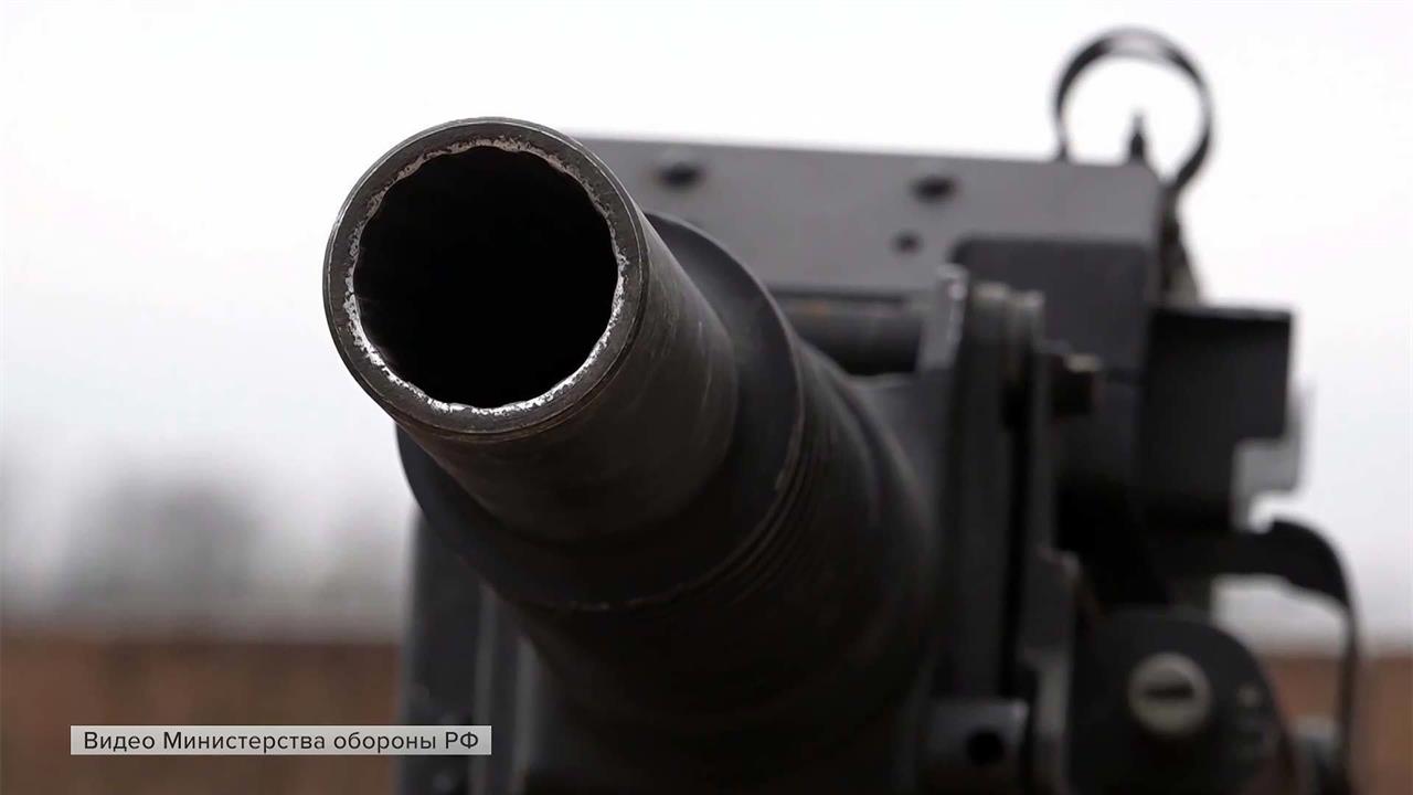 В зоне СВ мобильные группы, вооруженные гранатометами, оказывают огневую поддержку штурмовым отрядам