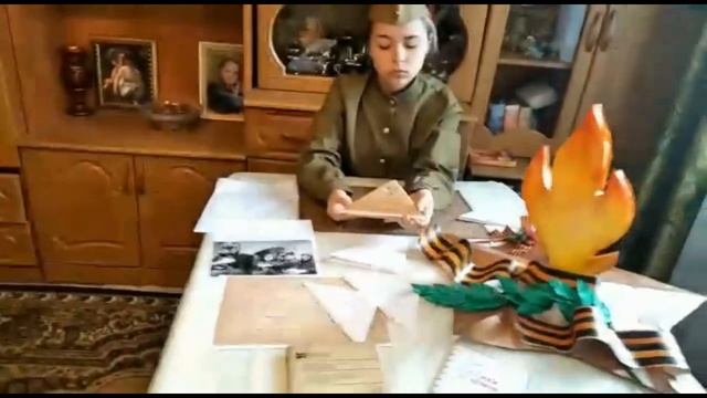 Мастер-класс "Солдатский треугольник" показывает Нечитайло Дарья