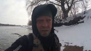 Москва река, рыбалка на СПИННИНГ в МАРТЕ! Ловля СУДАКА на ДЖИГ!