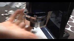 Как это сделано. Закатные значки