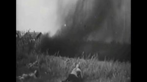 Виктор Третьяков
 "Четвёртый день войны..."