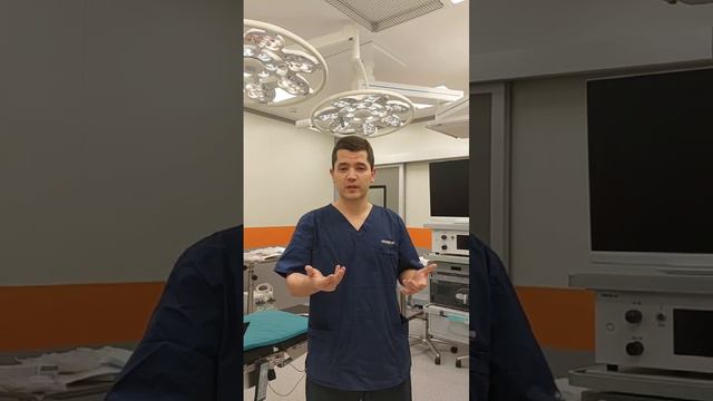 Жаугашев Александр Ералиевич, руководитель центра тазовой хирургии клиники Рассвет. смотреть онлайн