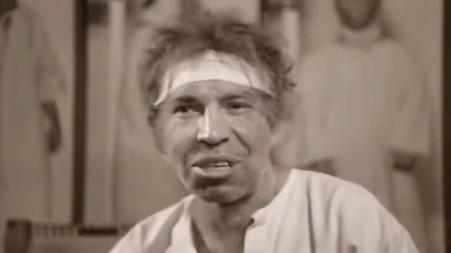 Шариков (В.Толоконников) поёт "Эх Яблочко". смотреть онлайн