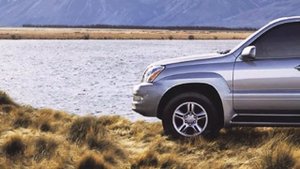 Lexus GX 470 SUV 4WD.