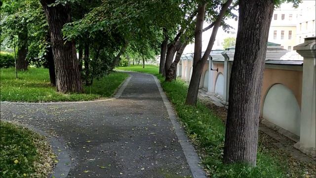 Москва. Прогулка по Парку  Мосгордумы "Екатерининская больница"(27.05.2023)