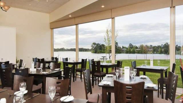 Nagambie - Comfort Inn Suites Nagambie Lakes 4 Star смотреть онлайн