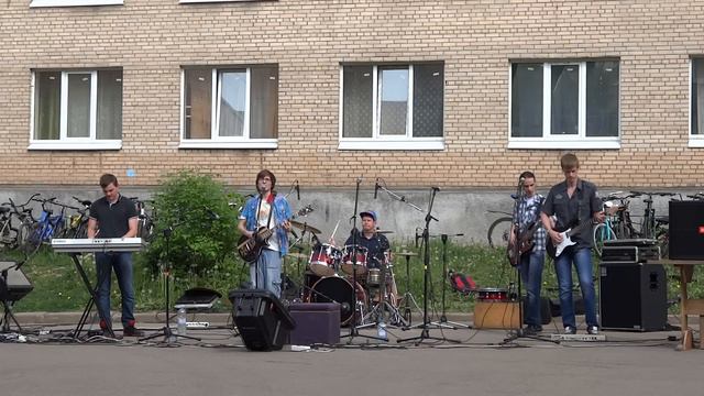 Изумрудный спектр - Белая ворона