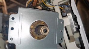 ремонт микроволновки, искрит