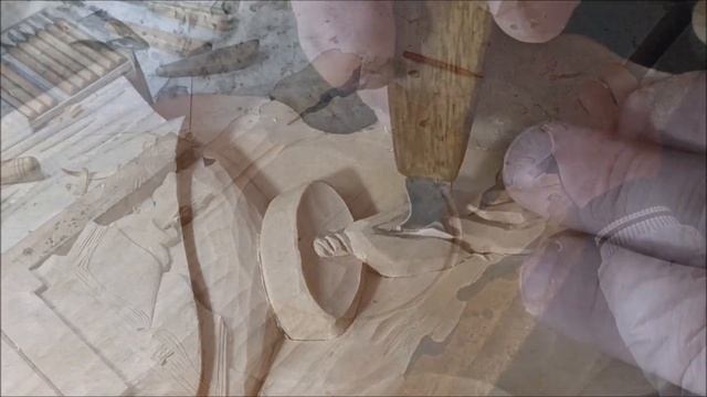 Вырезаю Часы с паучком \ ЗАЖИГАТЕЛЬНАЯ \ резьба \  Tallado en madera. Reloj tallado. Wood carving. смотреть онлайн