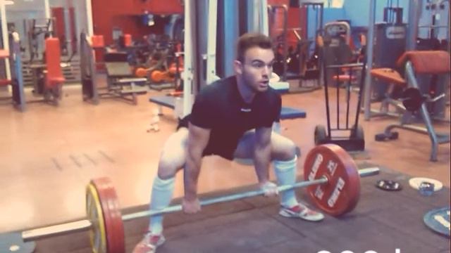 Rubén Castro - Sumo Deadlift 200 kg (440 lb) смотреть онлайн