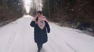 Деревенька моя старая, поклонюсь я тебе до земли.