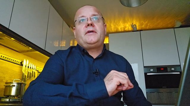 5 ответов на 5 вопросов #19 электрокар Атом, 18 лет первому видео на ютуб и многое другое смотреть онлайн