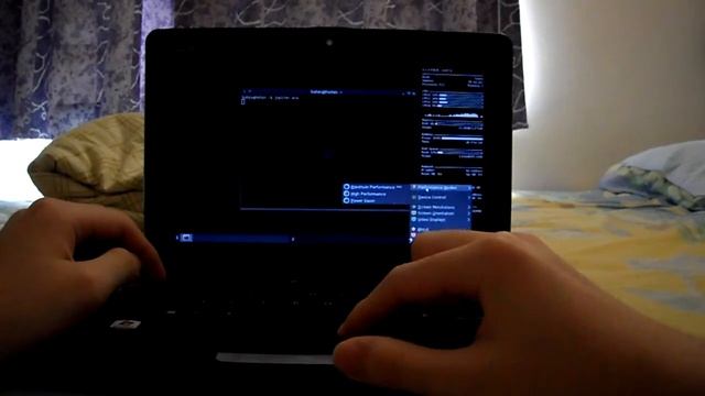 ASUS 1015PEM-crunchbang STATLER смотреть онлайн