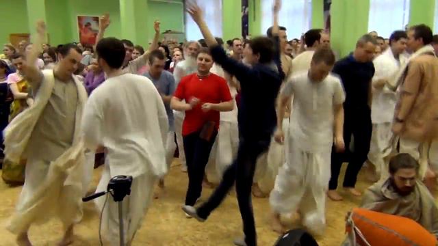 02 04 17 Гаура Арати смотреть онлайн