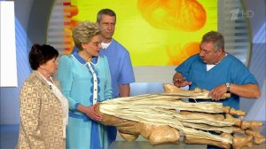 Плантарный (подошвенный) фасциит. Жить здорово! Фрагмент выпуска от 26.10.2015