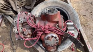 Excavator Swing motor repair ｜ broken swing moter rebuild-(1080p60)