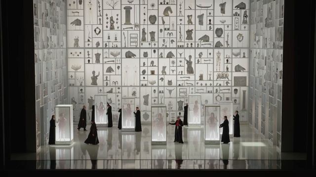 "Les contes d'Hoffmann" - "Voyez-la sous son eventail" - Nicklausse - Anat CZARNY смотреть онлайн