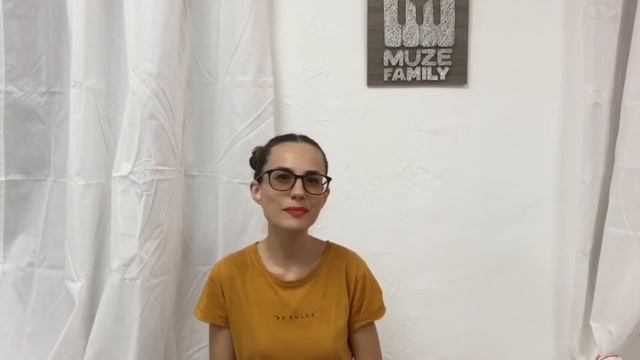 Лайфхак для вокалистов. Как найти свою распевку? От педагога по вокалу Елены Дорнгоф смотреть онлайн